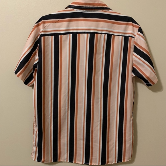 Striped button up shirt - Picture 3 of 3